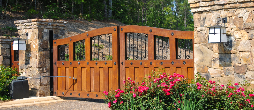 Your Premium Choice for Custom Wooden Gates