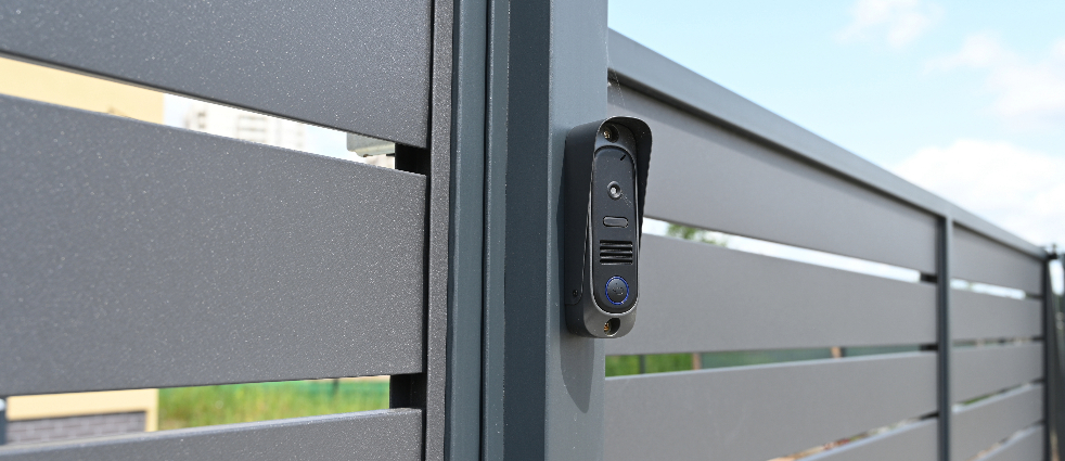 Elevate Your Security with Outdoor Intercom Systems for Driveway Gates